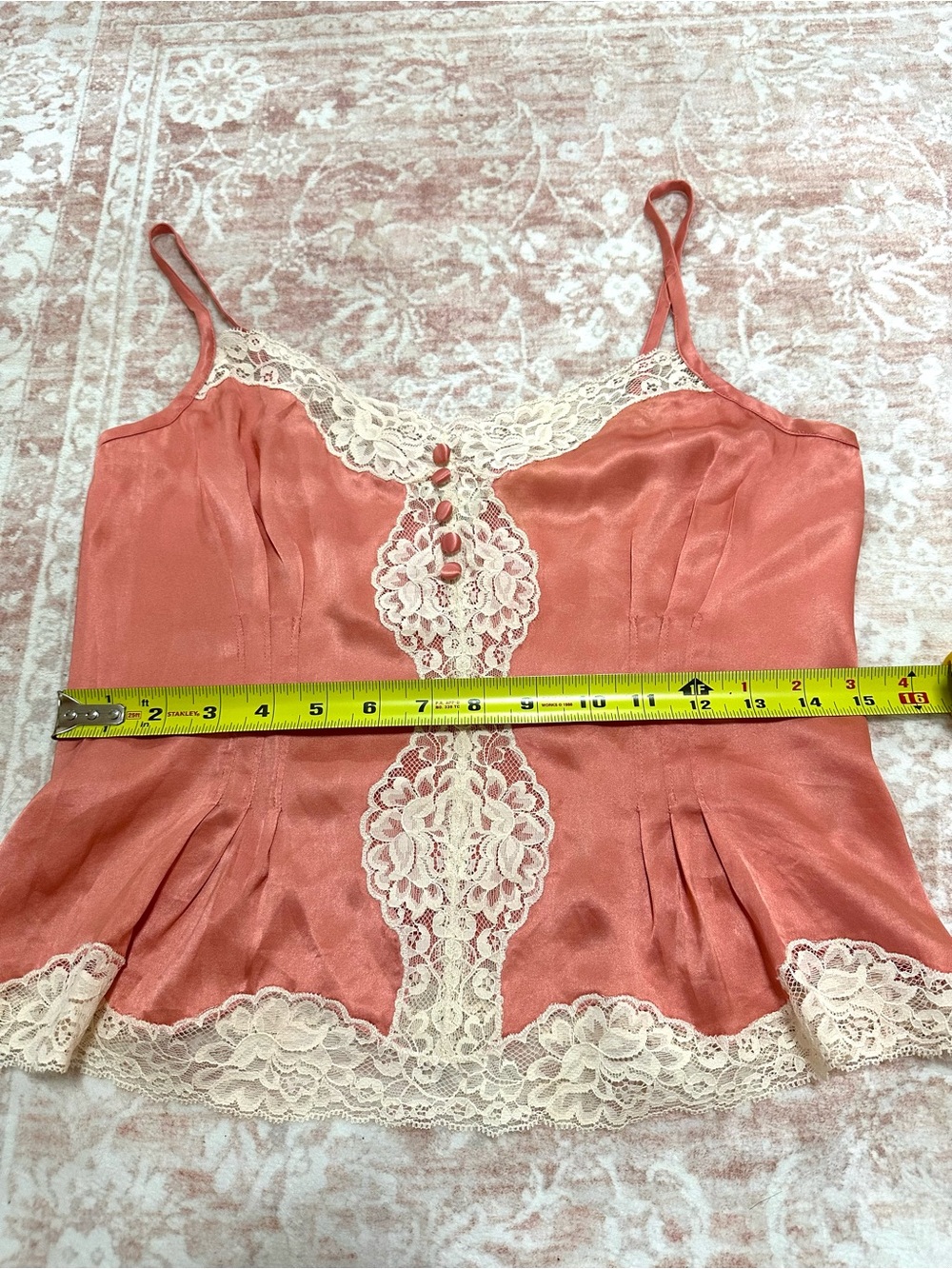 Vintage 🪷 Real Silk Banana Republic Peach Lace Tank Top - Picture 12 of 13